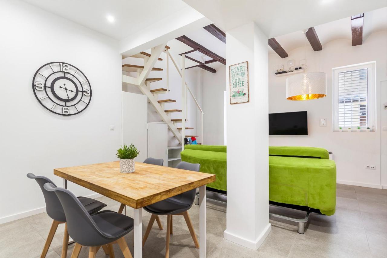 발렌시아 Two Floor House In The Center 빌라 외부 사진